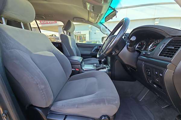 2020 Toyota Landcruiser GXL VDJ200R