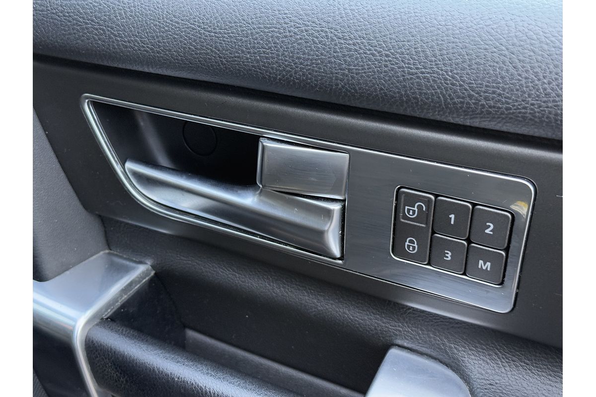 2016 Land Rover Discovery SDV6 HSE Series 4