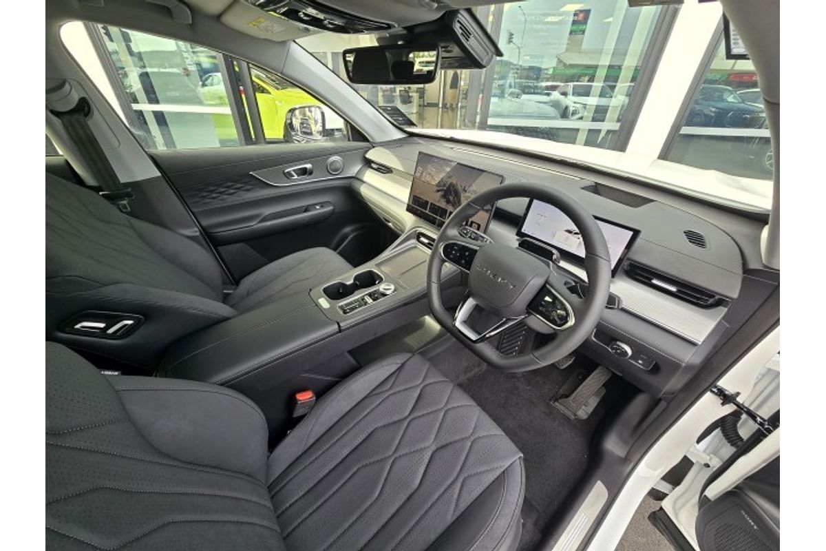 2025 Chery Tiggo 8 ULTIMATE PHEV/7AT