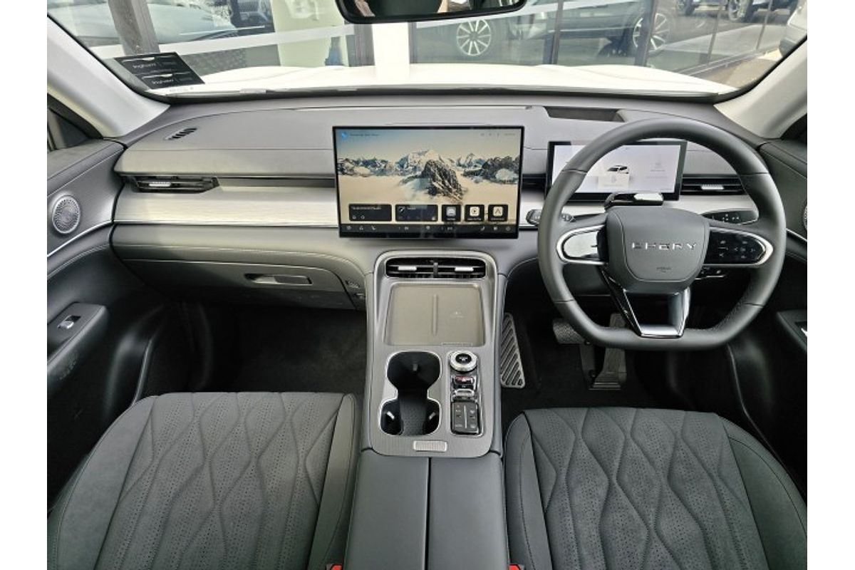 2025 Chery Tiggo 8 ULTIMATE PHEV/7AT