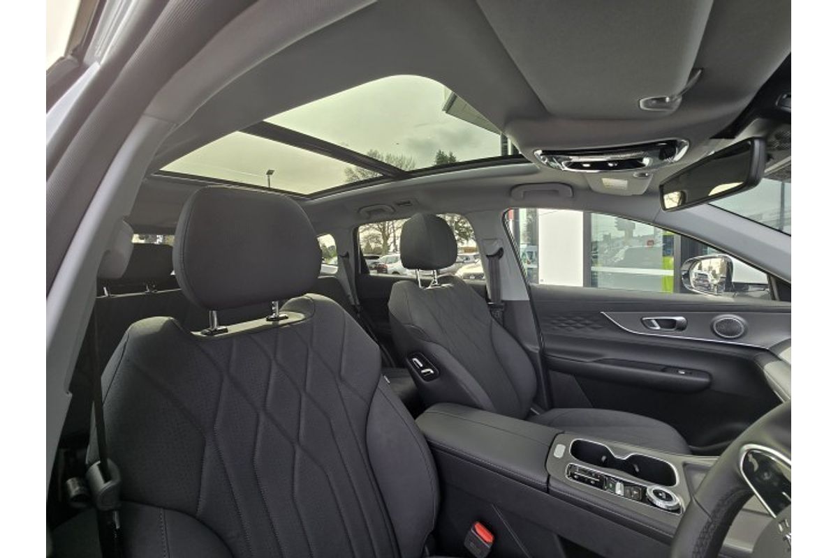 2025 Chery Tiggo 8 ULTIMATE PHEV/7AT