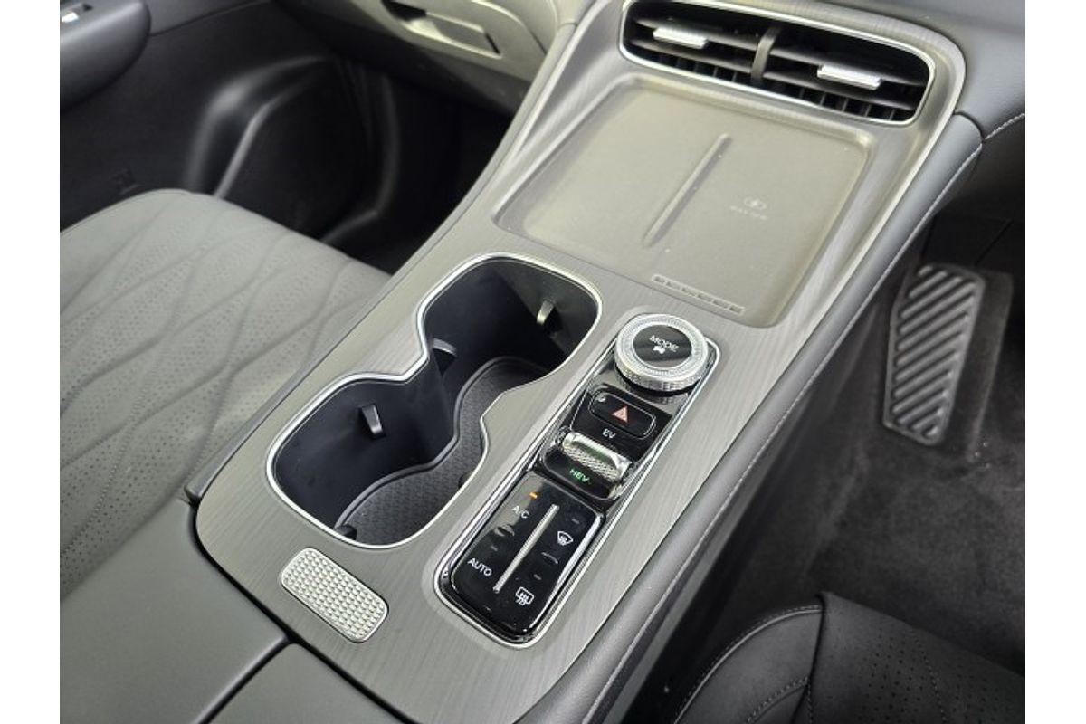 2025 Chery Tiggo 8 ULTIMATE PHEV/7AT