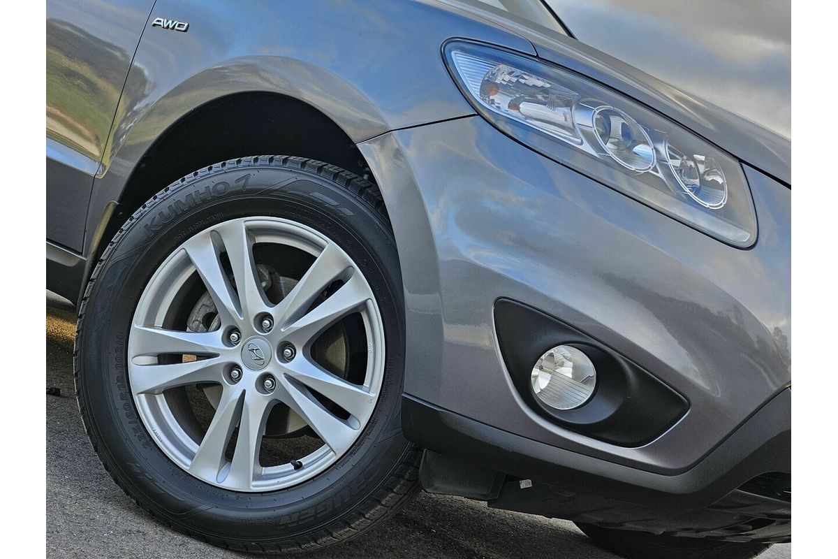 2011 Hyundai Santa Fe Highlander CM
