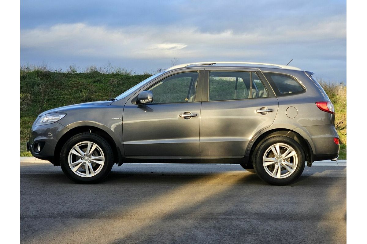 2011 Hyundai Santa Fe Highlander CM