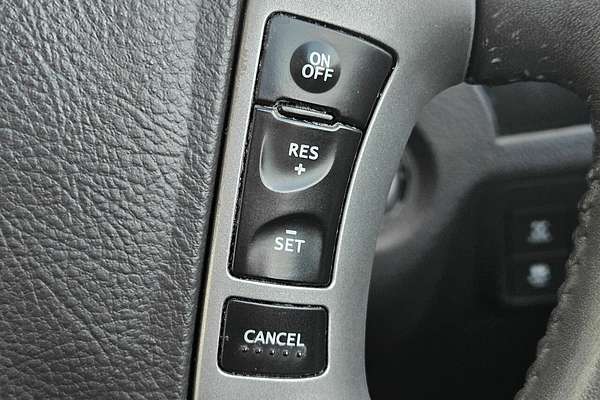 2011 Hyundai Santa Fe Highlander CM