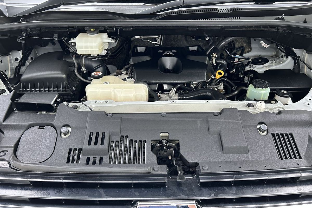 2021 Toyota Hiace GDH300R LWB