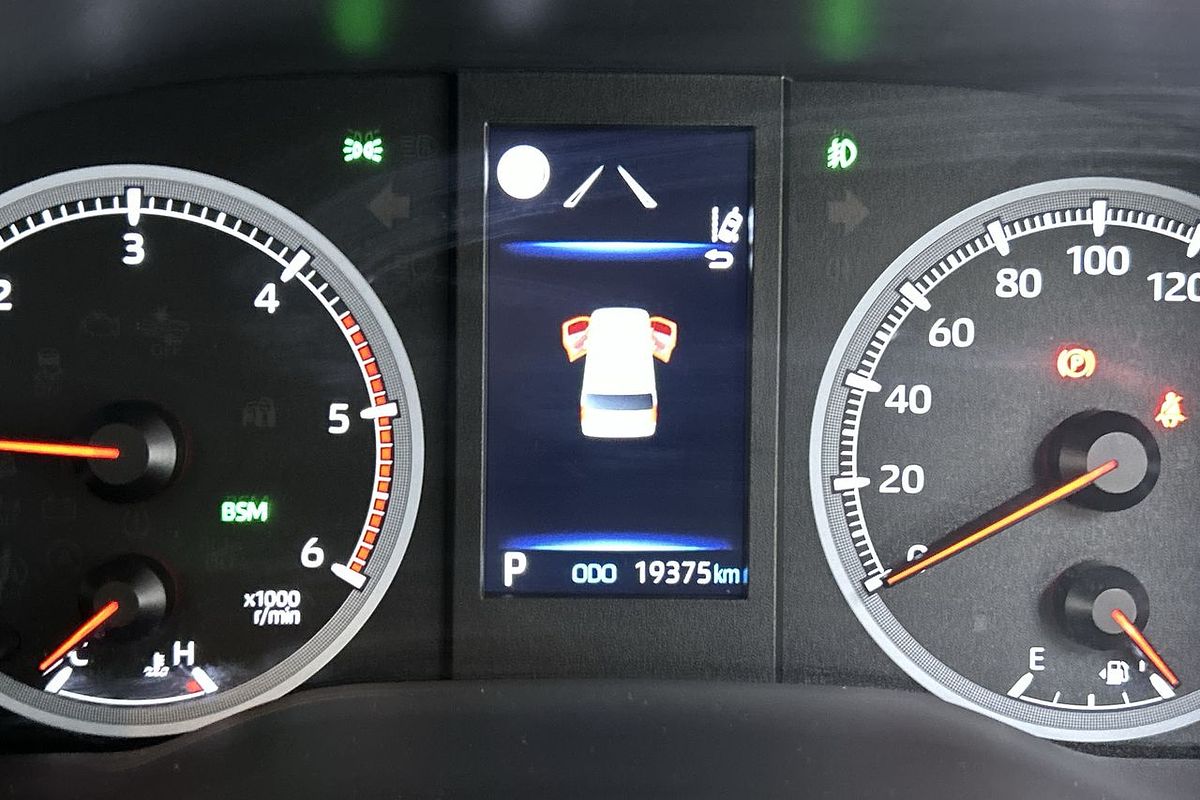 2021 Toyota Hiace GDH300R LWB