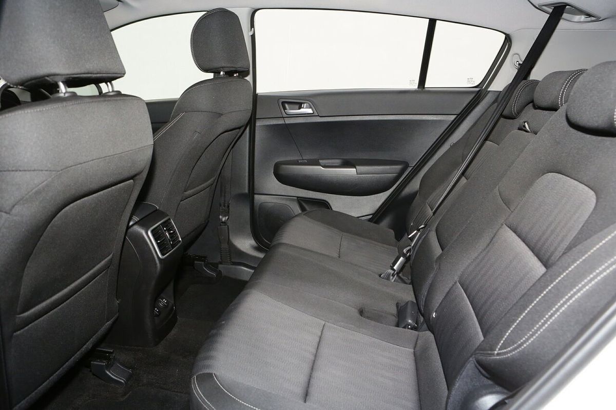 2020 Kia Sportage S QL