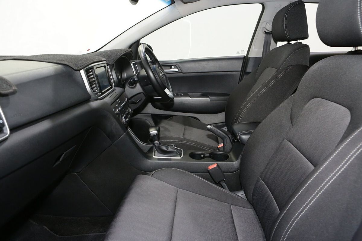 2020 Kia Sportage S QL