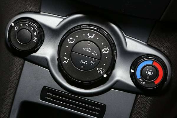 2016 Ford Fiesta Trend WZ