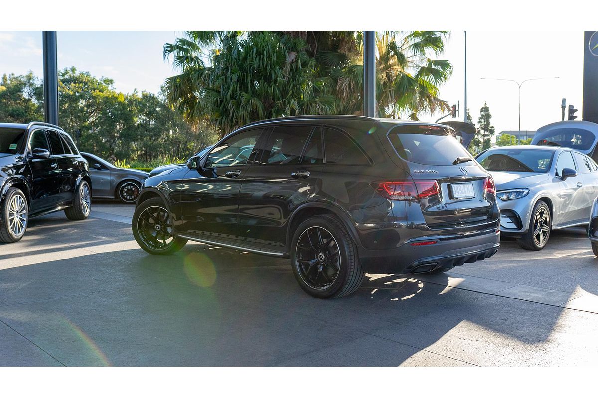 2021 Mercedes-Benz GLC-Class GLC300 e X253
