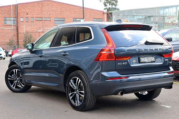 2020 Volvo XC60 T5 Momentum
