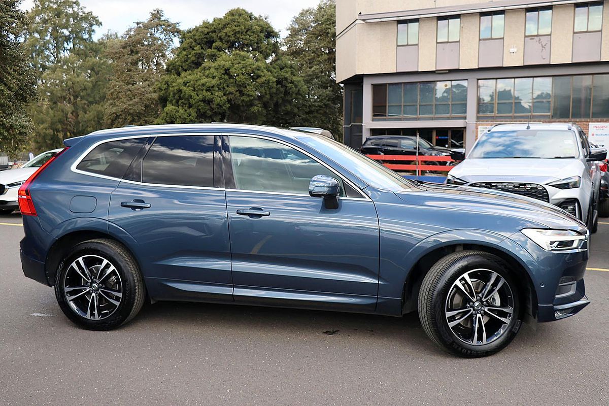 2020 Volvo XC60 T5 Momentum