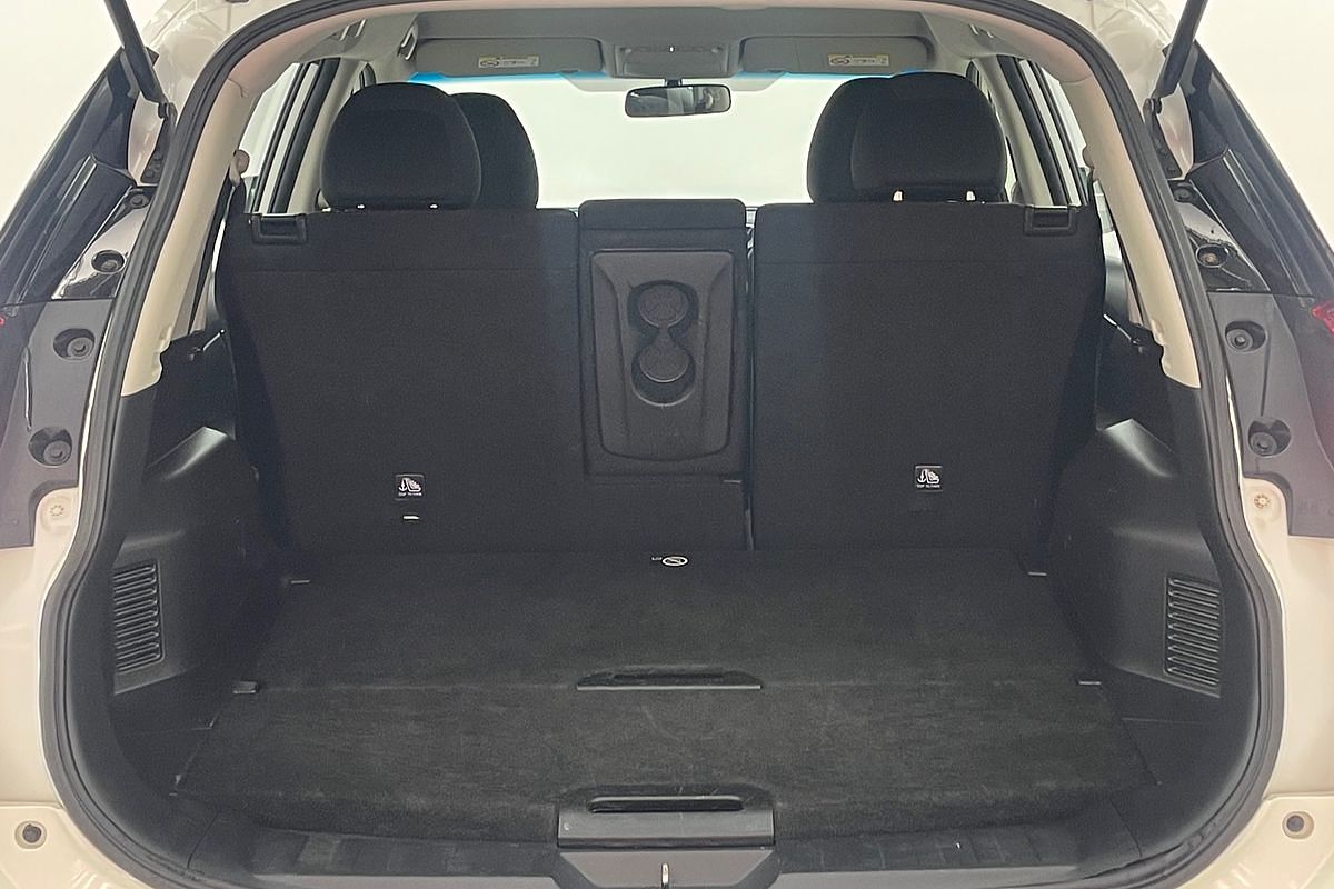 2017 Nissan X-TRAIL ST T32