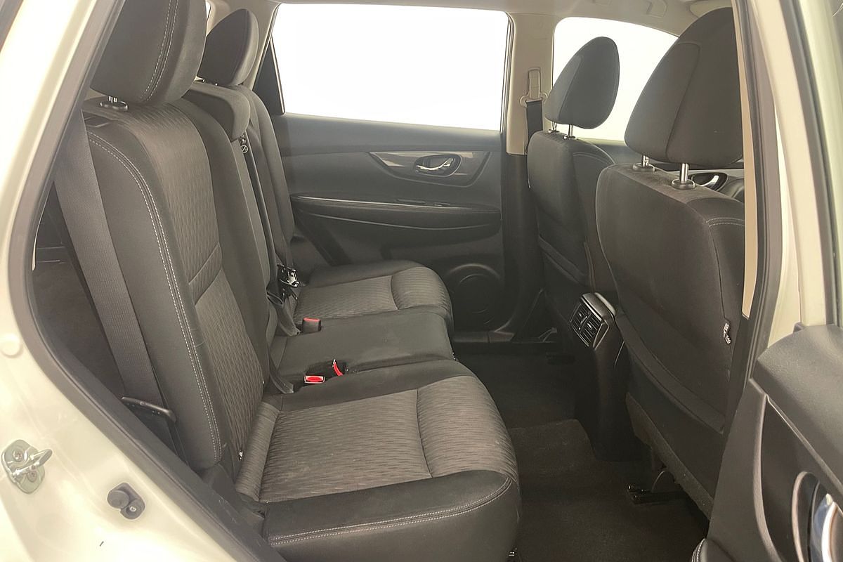 2017 Nissan X-TRAIL ST T32