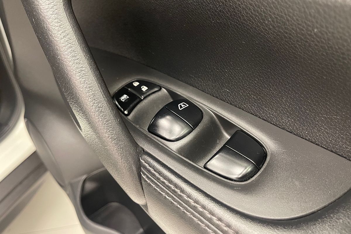 2017 Nissan X-TRAIL ST T32