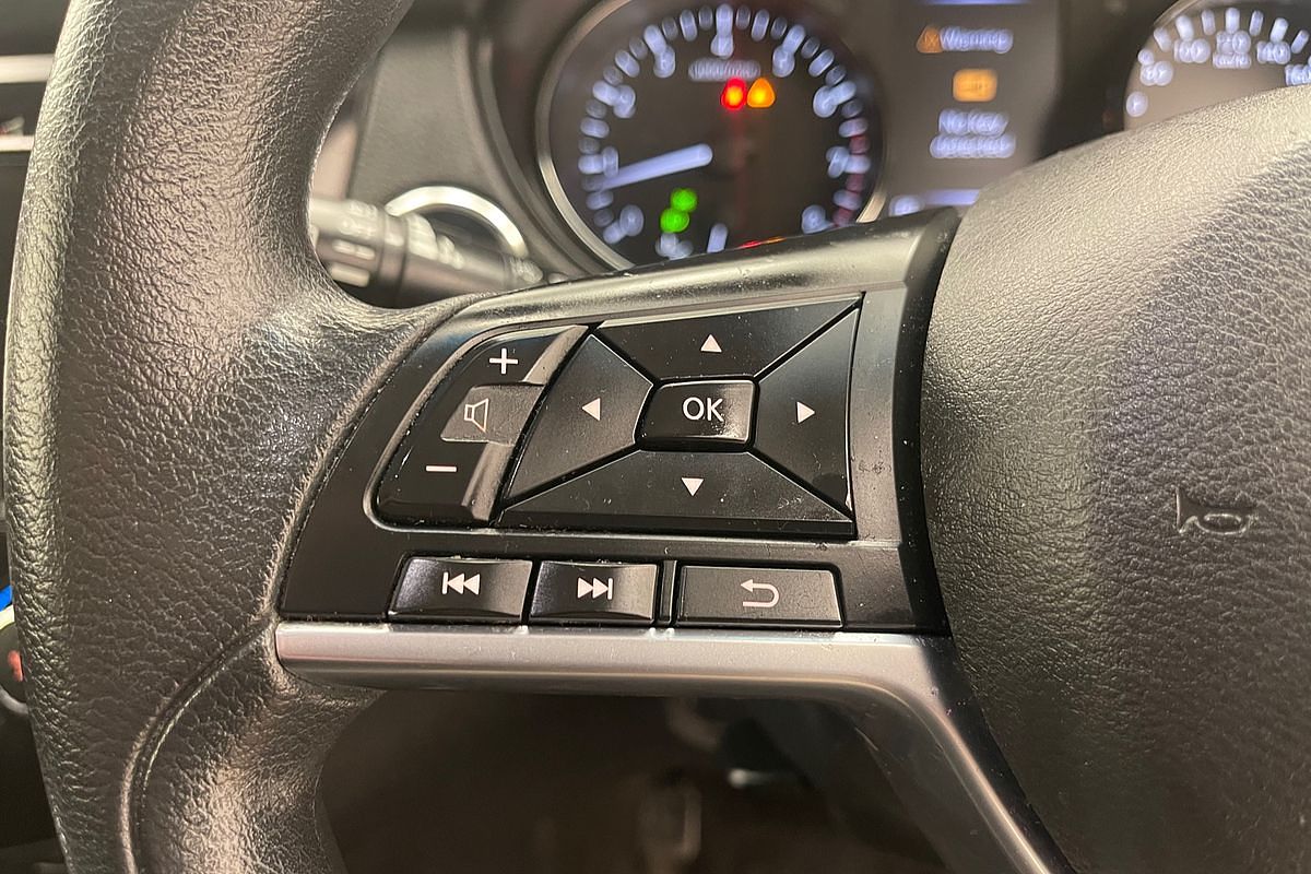 2017 Nissan X-TRAIL ST T32