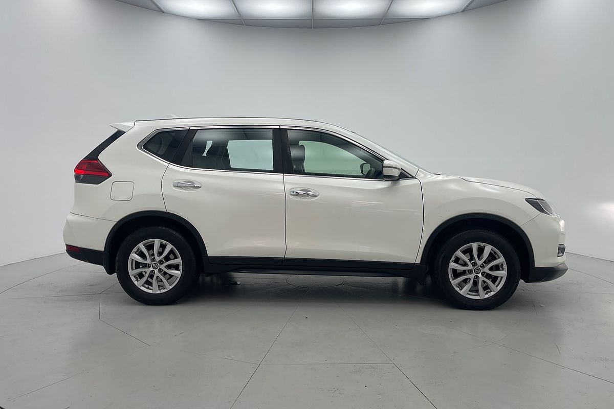 2017 Nissan X-TRAIL ST T32