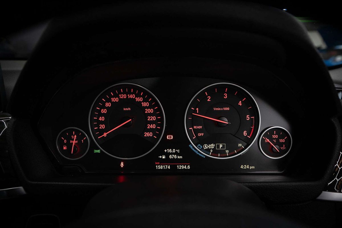 2015 BMW 3 Series 320d Sport Line F30