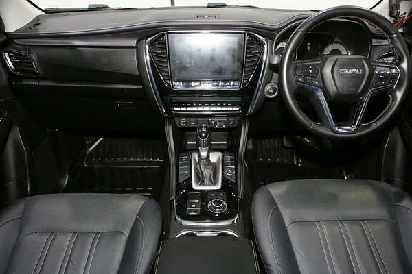 2022 Isuzu MU-X LS-T