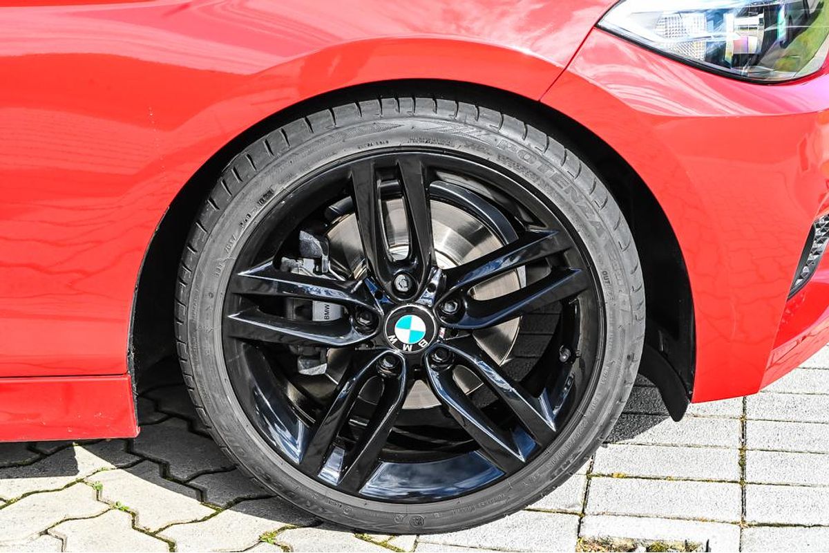 2016 BMW 2 Series 220i M Sport F23