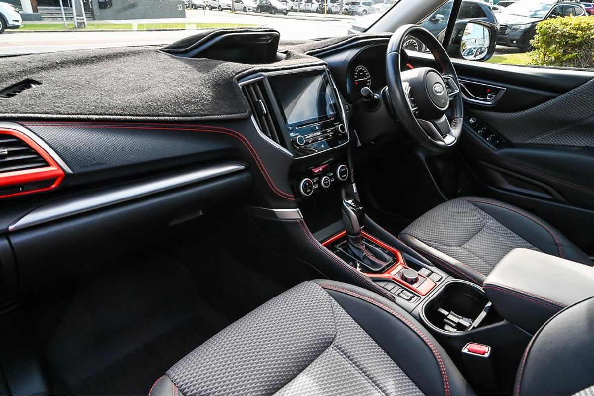 2020 Subaru Forester 2.5i Sport S5