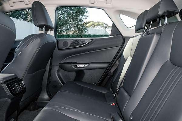 2023 Lexus NX NX350h Luxury AAZH25R