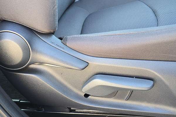 2019 Toyota RAV4 GX AXAH52R