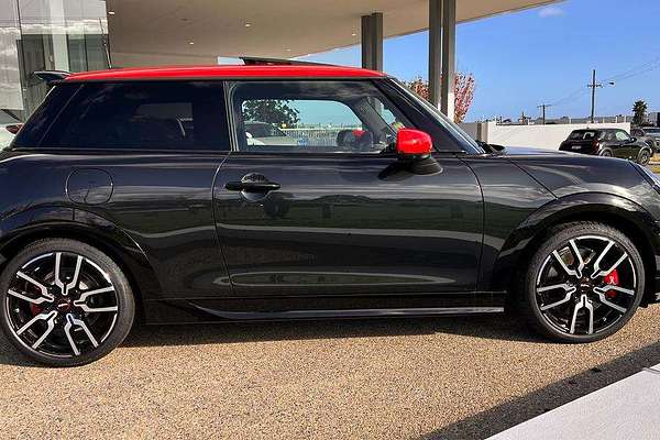 2025 MINI Cooper JCW Favoured F66