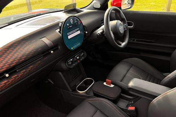 2025 MINI Cooper JCW Favoured F66