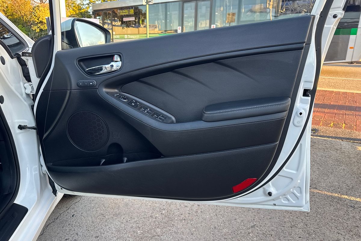 2015 Kia Cerato SLi YD