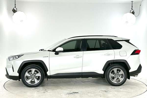 2020 Toyota RAV4 GXL AXAH52R