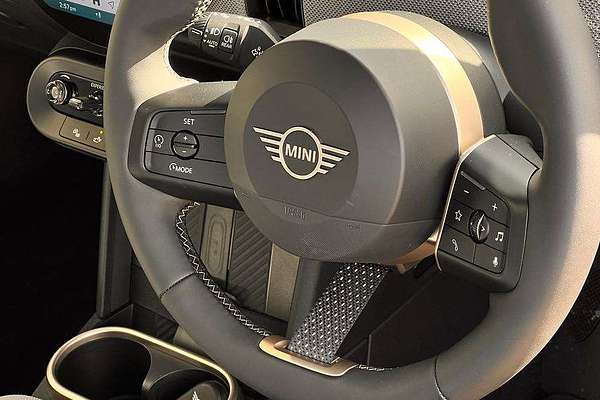 2025 MINI Cooper S Classic F66