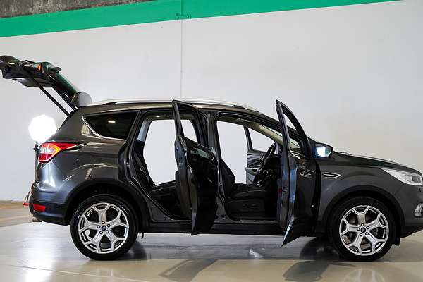 2017 Ford Escape Titanium ZG