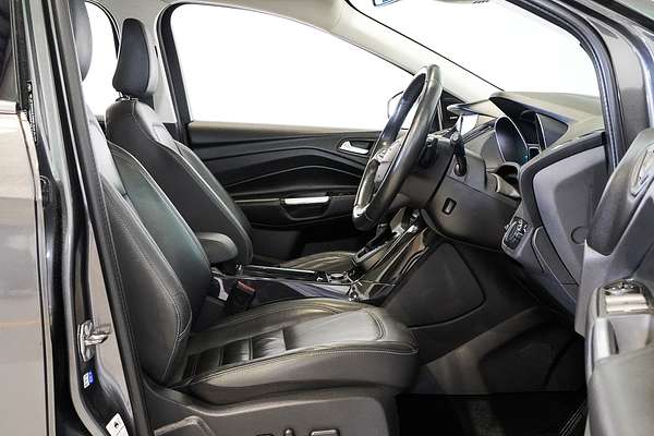 2017 Ford Escape Titanium ZG