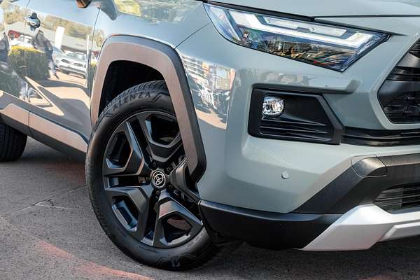 2024 Toyota RAV4 Edge AXAA54R