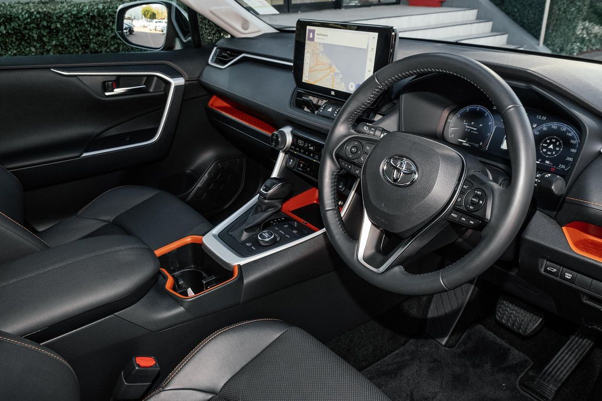 2024 Toyota RAV4 Edge AXAA54R
