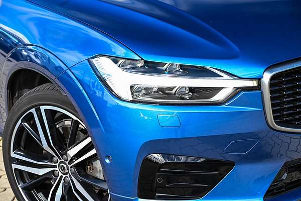2017 Volvo XC60 T6 R-Design