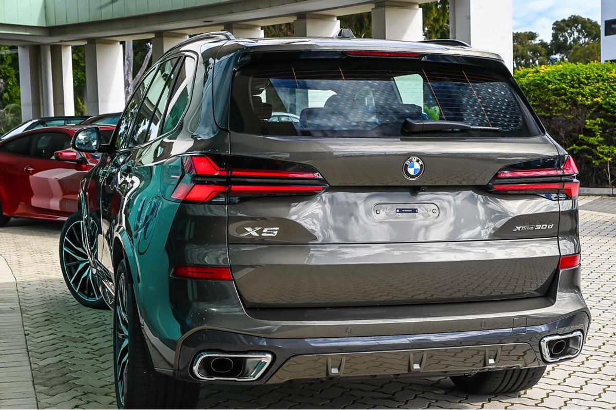 2025 BMW X5 xDrive30d M Sport G05 LCI