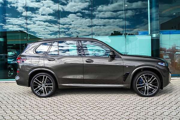 2025 BMW X5 xDrive30d M Sport G05 LCI