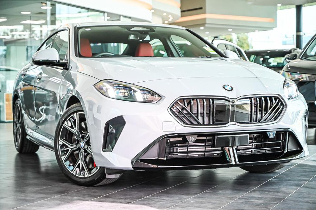 2025 BMW 2 Series 220 M Sport F74