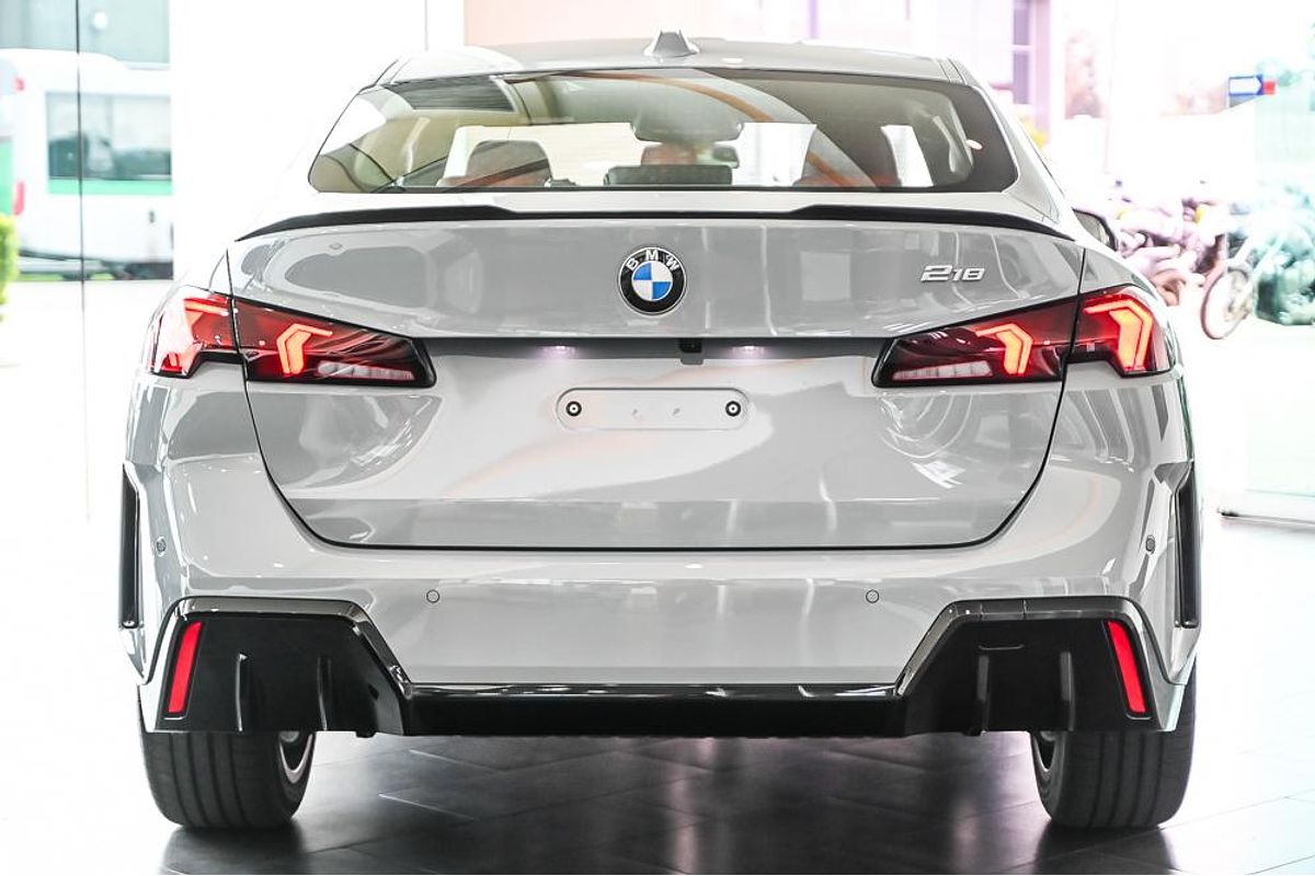 2025 BMW 2 Series 220 M Sport F74