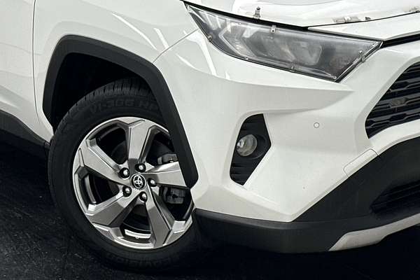 2021 Toyota RAV4 GXL MXAA52R