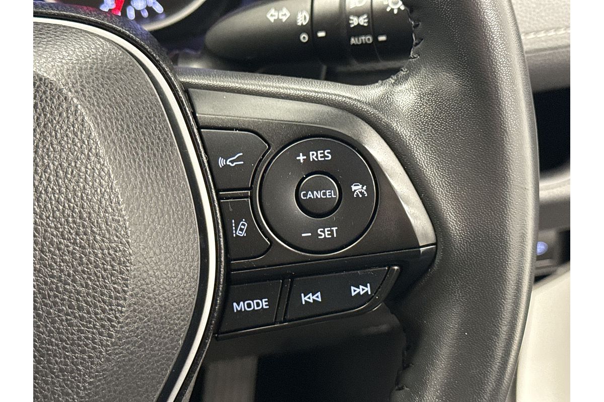 2021 Toyota RAV4 GXL MXAA52R
