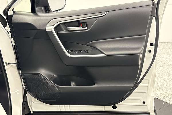 2021 Toyota RAV4 GXL MXAA52R