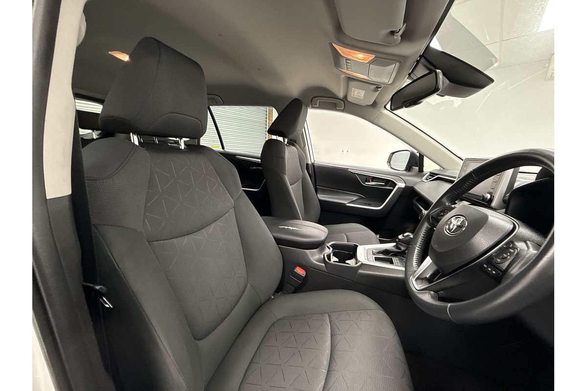 2021 Toyota RAV4 GXL MXAA52R