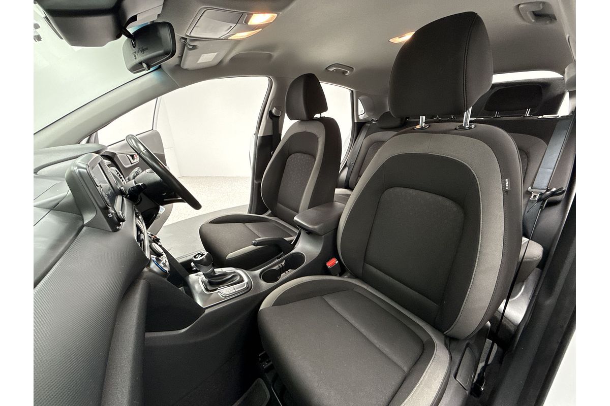 2020 Hyundai Kona Active OS.3