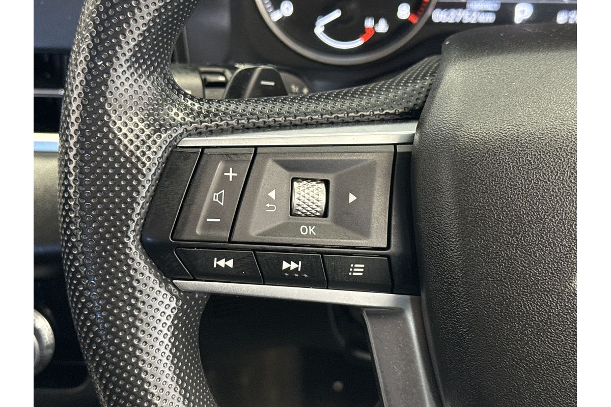2022 Mitsubishi Outlander ES ZM