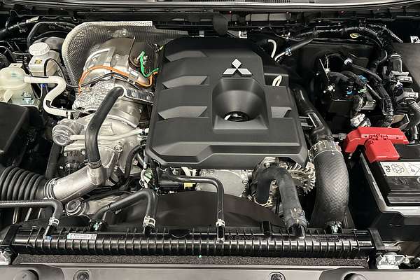 2024 Mitsubishi Triton GLS MV 4X4