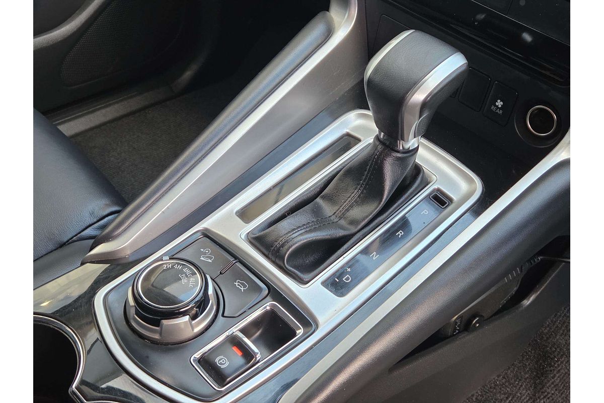 2019 Mitsubishi Pajero Sport GLS QE